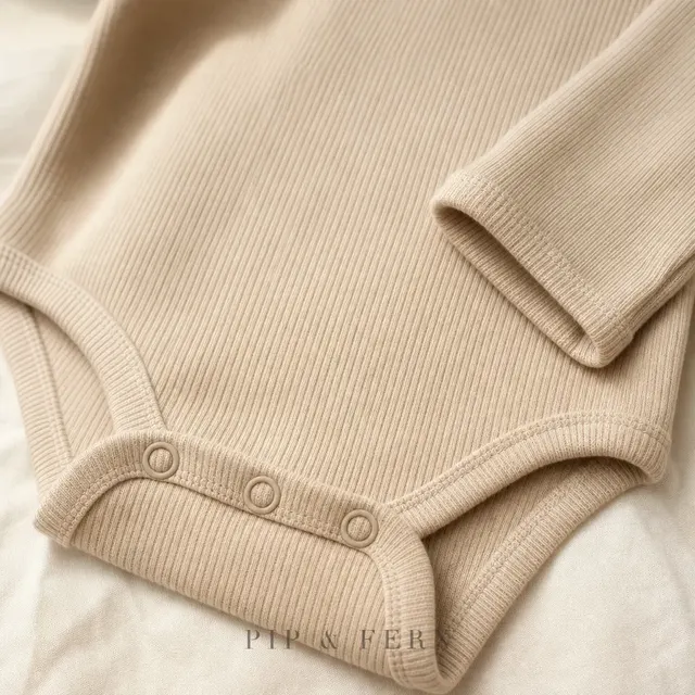 Organic cotton rib, close detail
